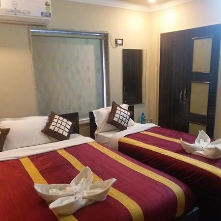 Recline Hotel And Restaurant Gauripur 외부 사진