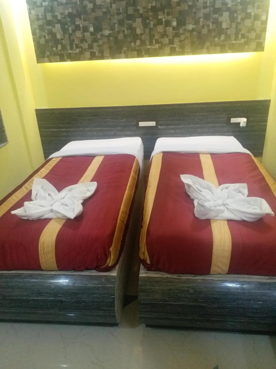 Recline Hotel And Restaurant Gauripur 외부 사진