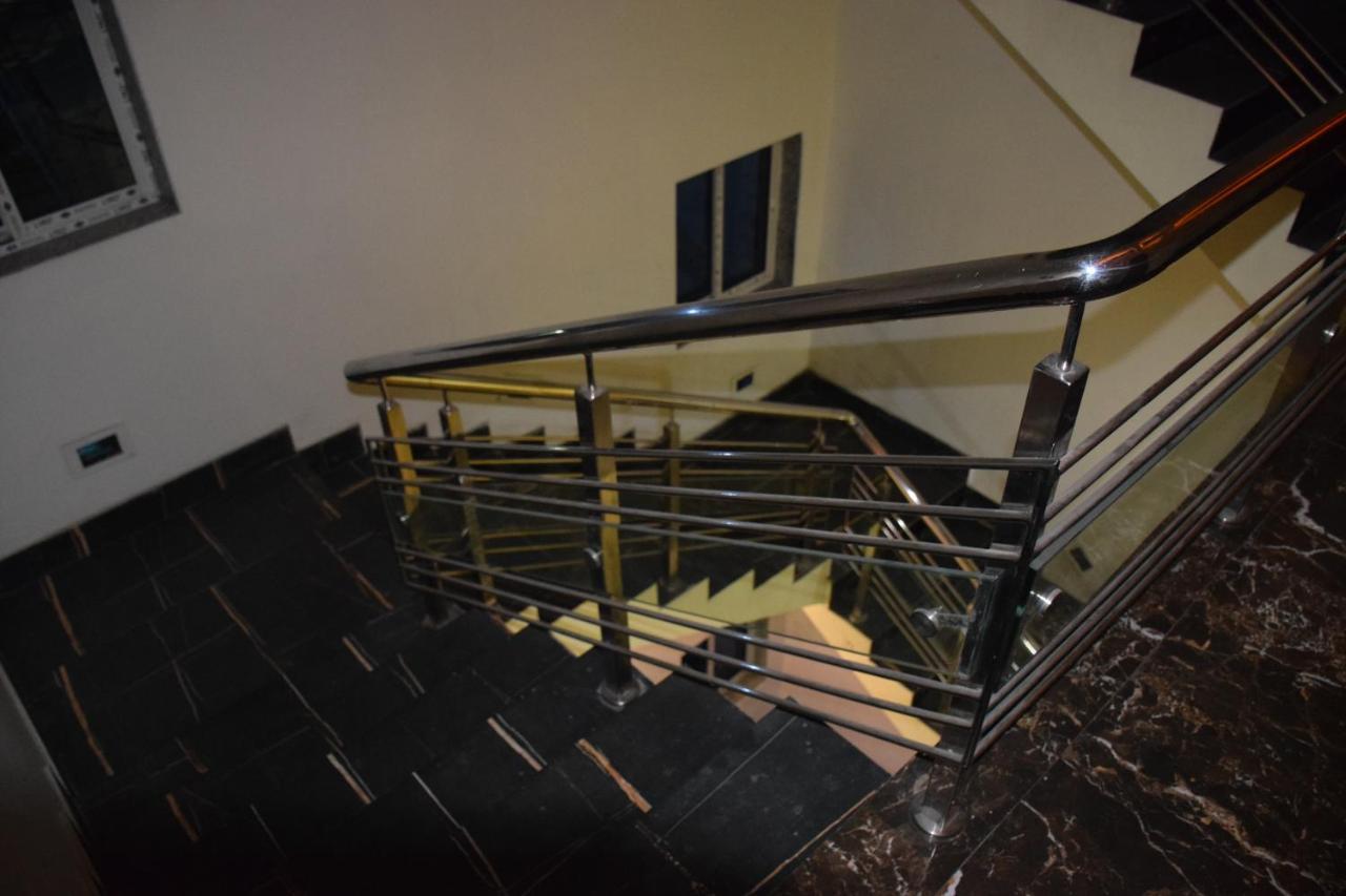 Recline Hotel And Restaurant Gauripur 외부 사진